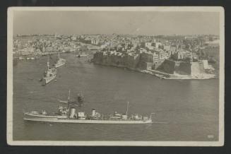 HMS Shikari (D85) in Grand Harbour, Malta