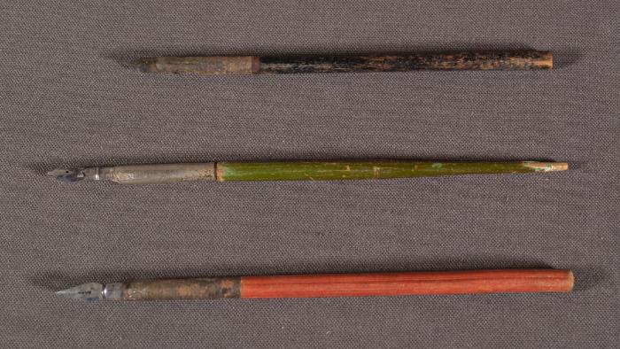 Set of three fountain pens