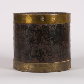 Black Measuring Bucket