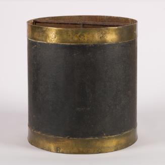 Black Measuring Bucket